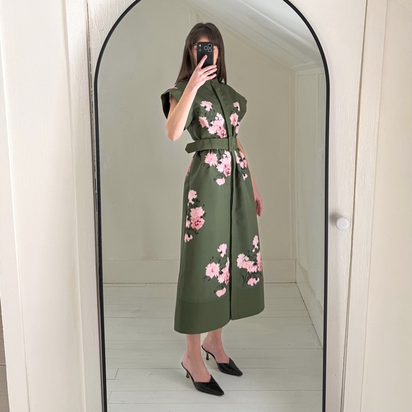 Tuckernuck Olive and Pressed Powder Floral Chloe Midi Shirt Dress NWT - Picture 2 of 16